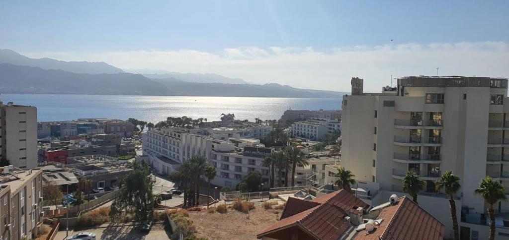 Sunshine Suites By The Sea Eilat 3 Min Walk To The Beach ภายนอก รูปภาพ